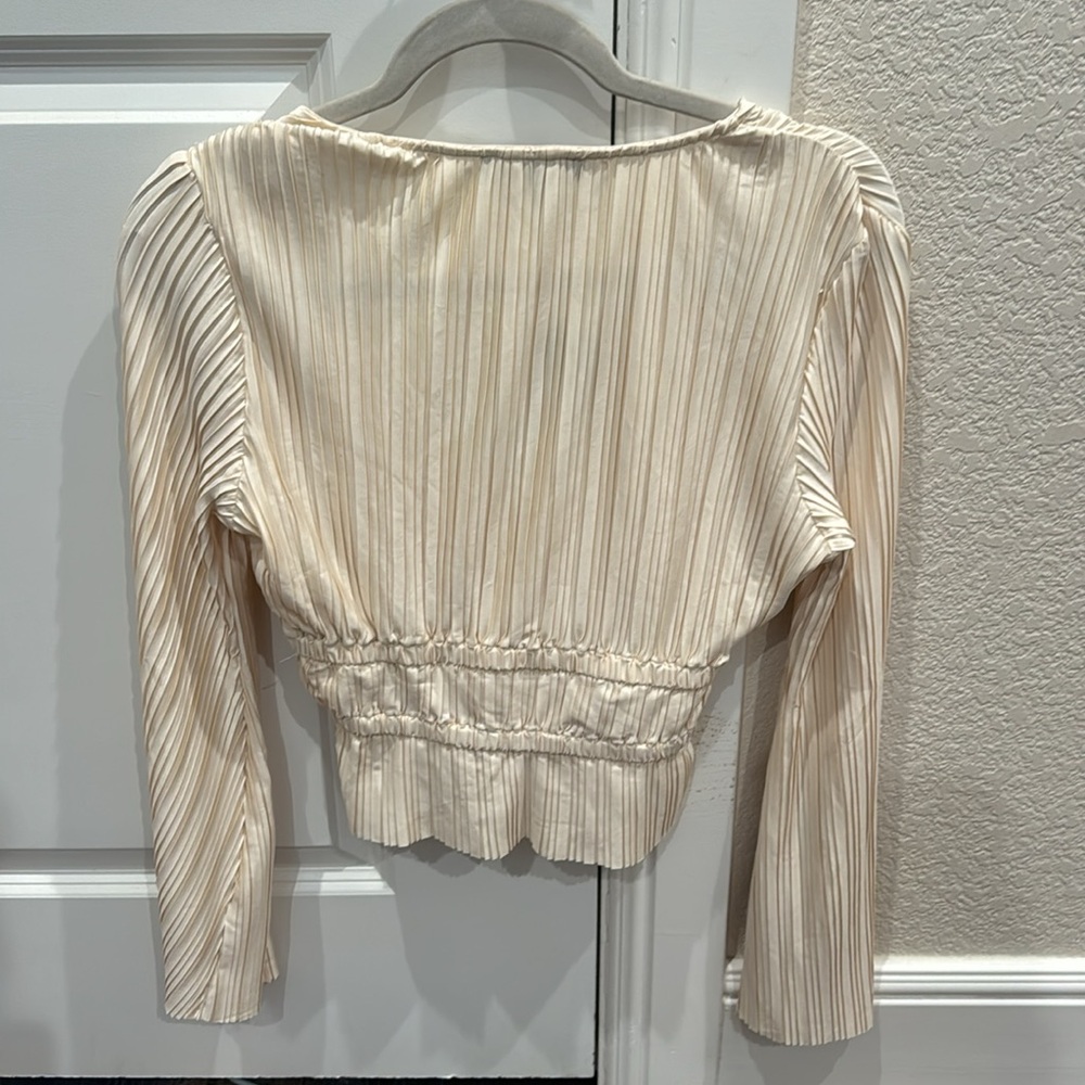 Lulus Top - Picture 4 of 4